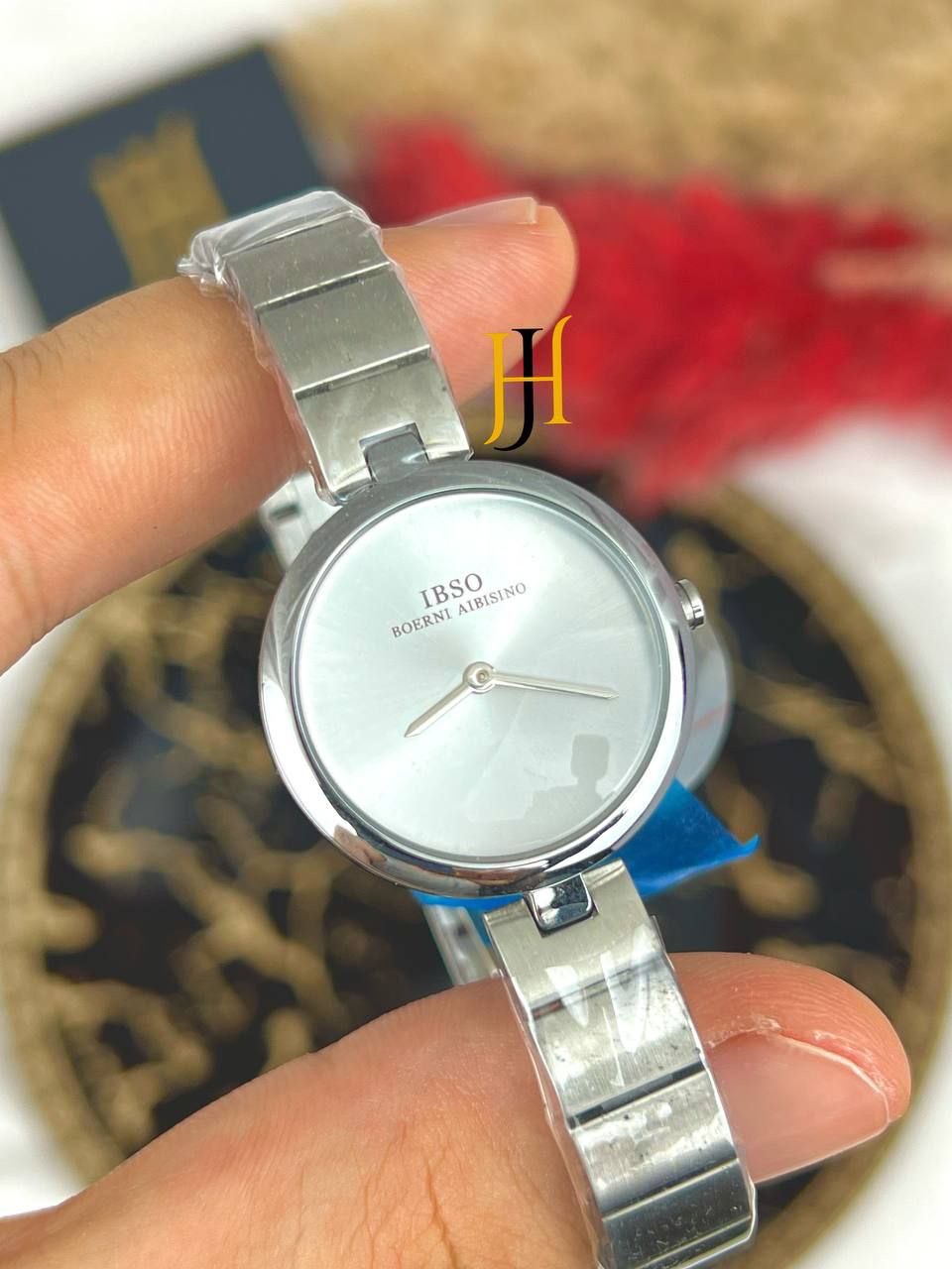 ساعه ابسو سلفر ساده